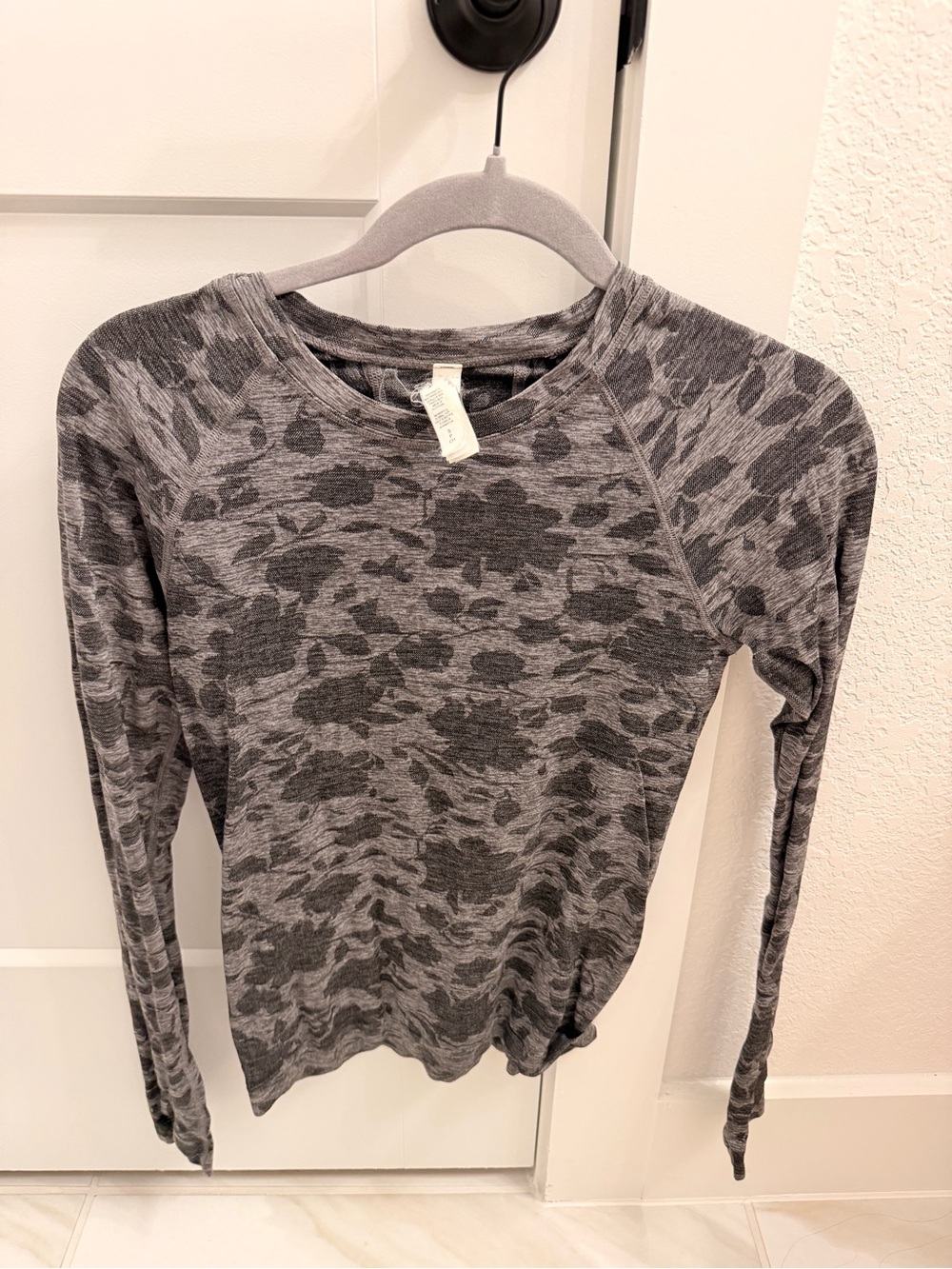 lululemon athletica Gray Camouflage Crewneck Long-Sleeve Top